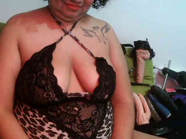 Modelo: Domme_Carla_Brazil