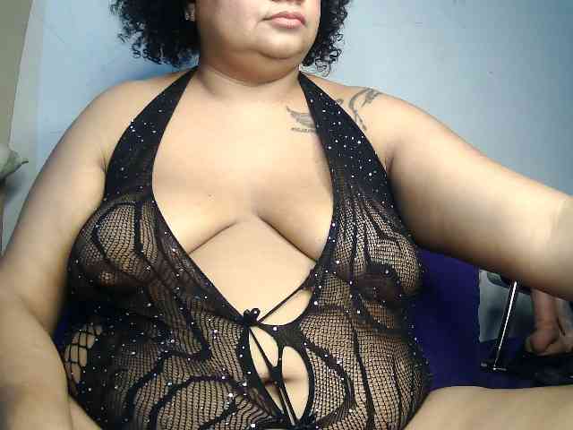 Domme_Carla_Brazil webcam