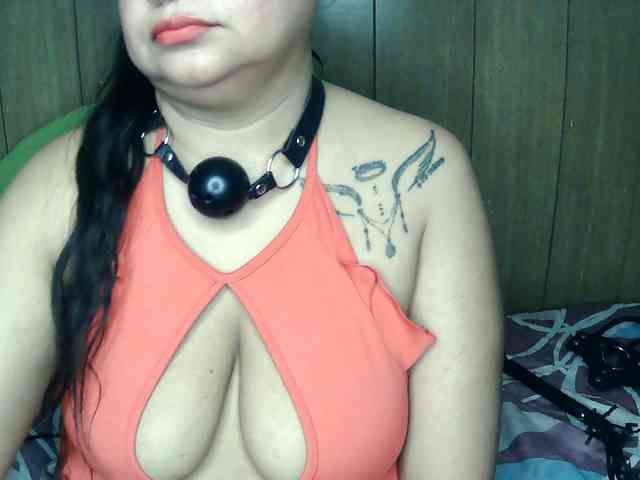 Domme_Carla_Brazil