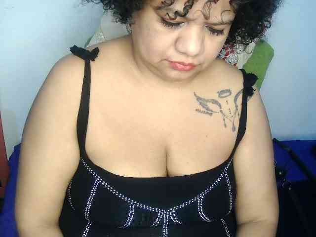 Modelo: Domme_Carla_Brazil
