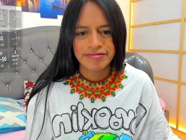 enyelin live webcam show