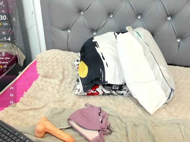 enyelin live webcam show
