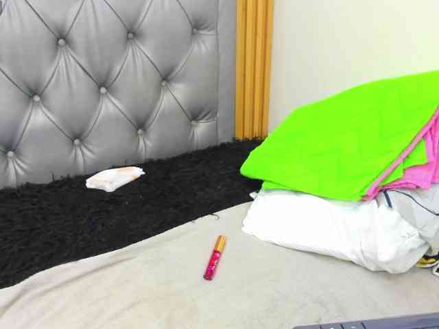 enyelin Sex Cam Show