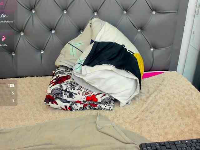 enyelin Sex Cam Show