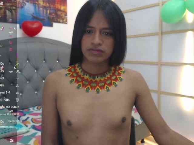 enyelin Live Webcam on BongaCams