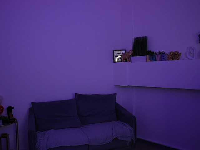 leokitty's BongaCams show and profile