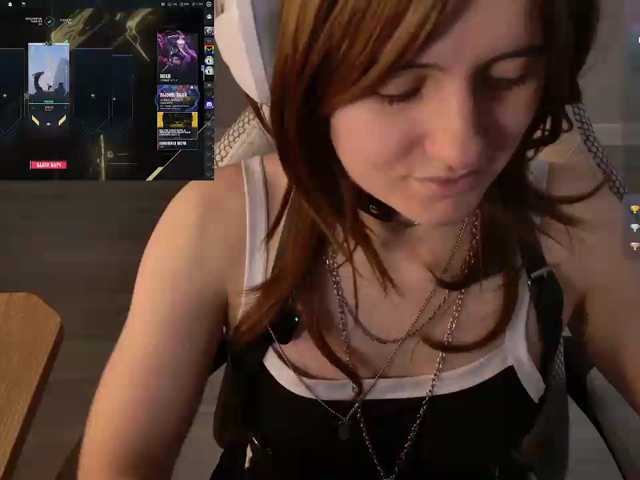 LunaL0ve live cam on BongaCams