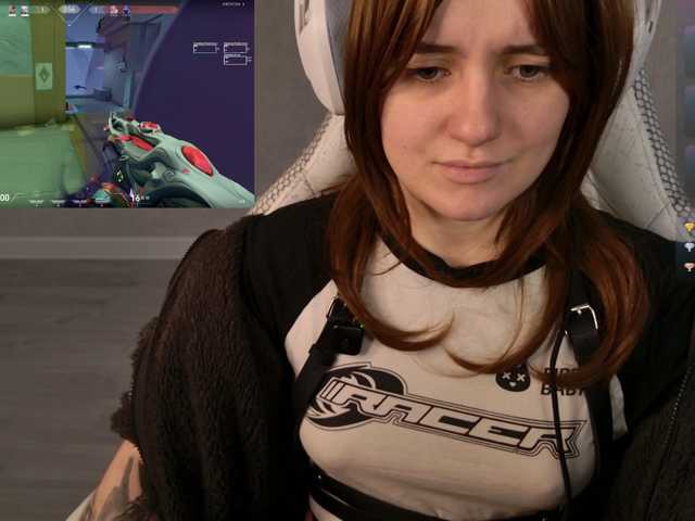LunaL0ve live cam preview