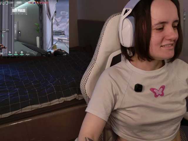 LunaL0ve live webcam show