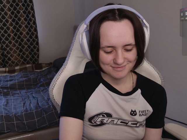 LunaL0ve's BongaCams show and profile