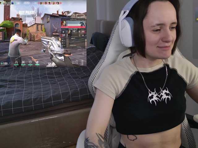 LunaL0ve live cam on BongaCams