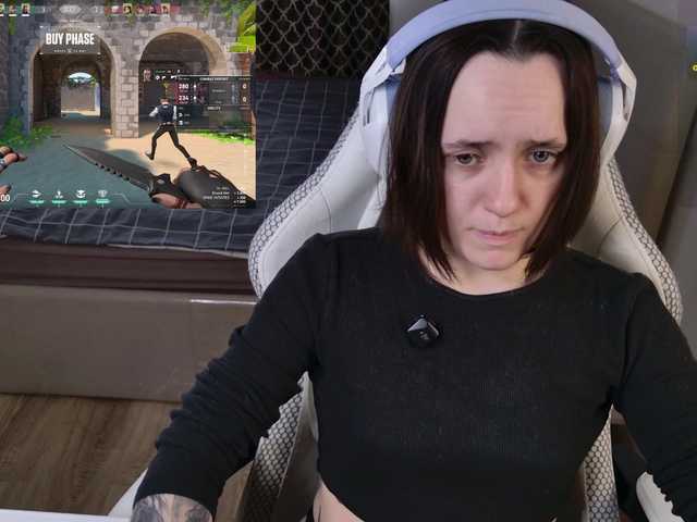 LunaL0ve live webcam show