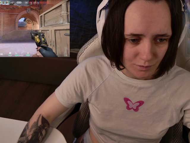 LunaL0ve live webcam show