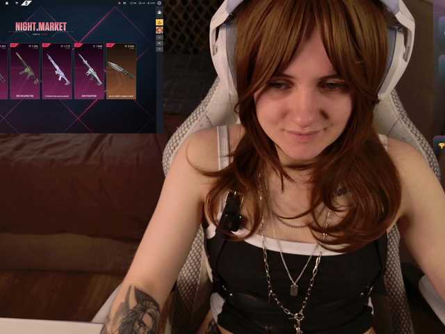 LunaL0ve live cam on BongaCams