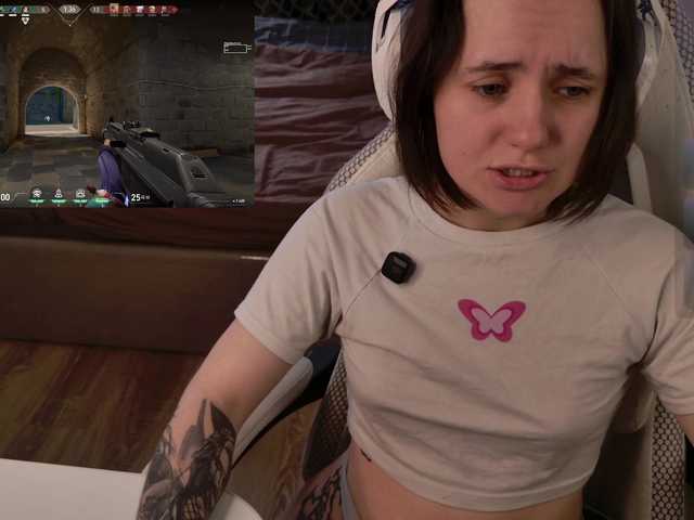LunaL0ve live webcam show