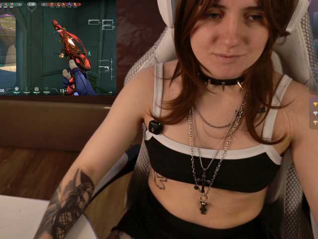LunaL0ve live cam on BongaCams