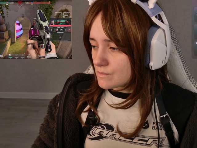 LunaL0ve live cam preview