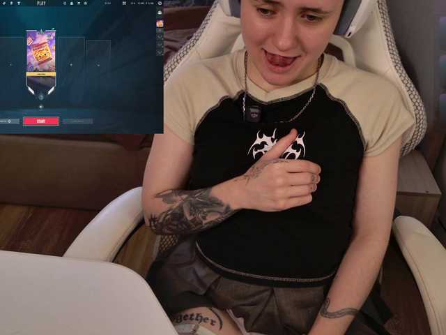 LunaL0ve live cam on BongaCams