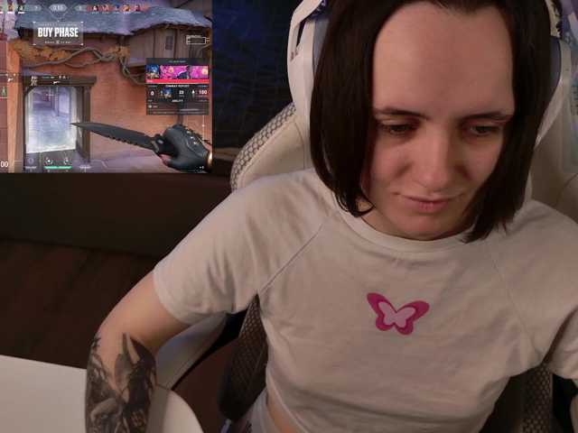 LunaL0ve live webcam show