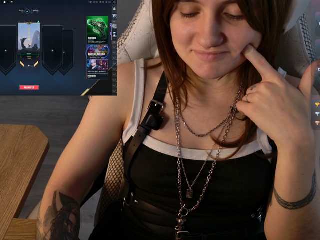 LunaL0ve live cam preview