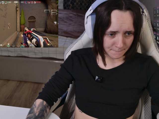 LunaL0ve live webcam show