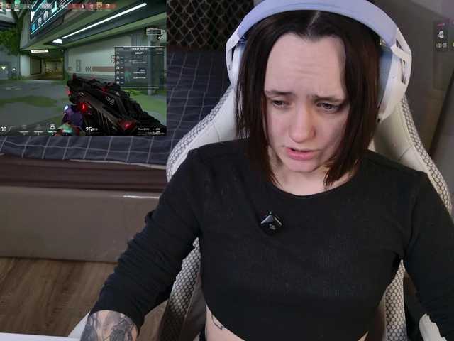 LunaL0ve live webcam show