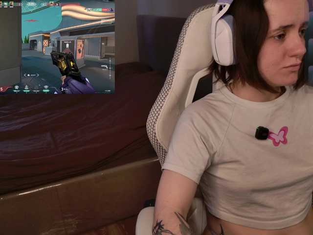 LunaL0ve live webcam show