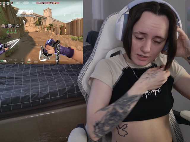 LunaL0ve live cam on BongaCams
