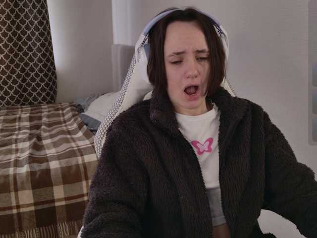 LunaL0ve's BongaCams show and profile