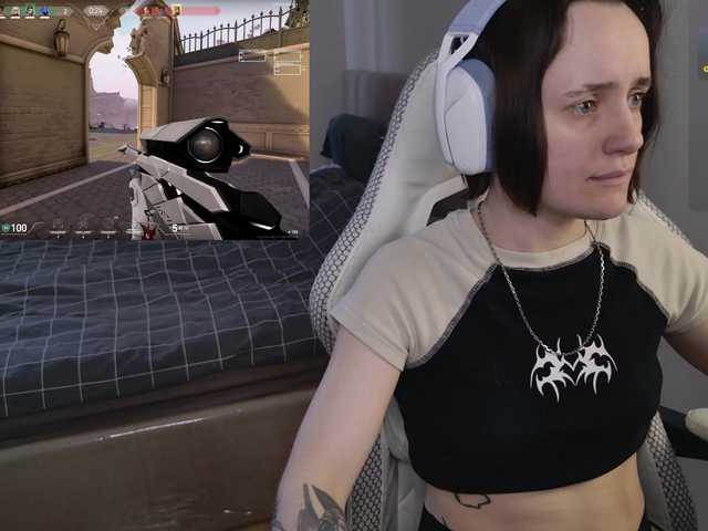 LunaL0ve live cam on BongaCams
