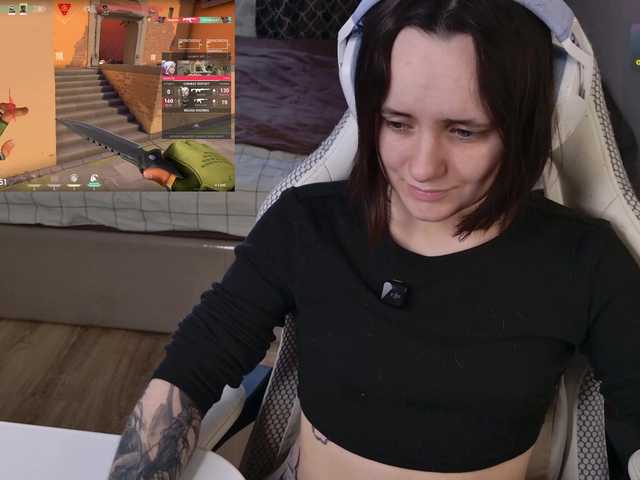 LunaL0ve live webcam show