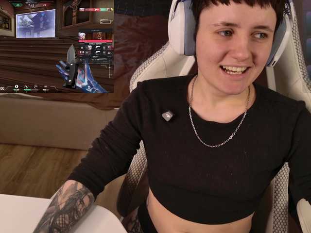 LunaL0ve live cam on BongaCams