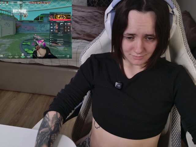 LunaL0ve live webcam show