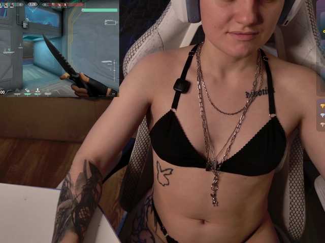 LunaL0ve live cam on BongaCams