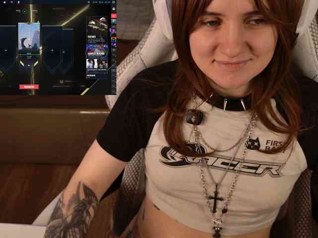 LunaL0ve webcam
