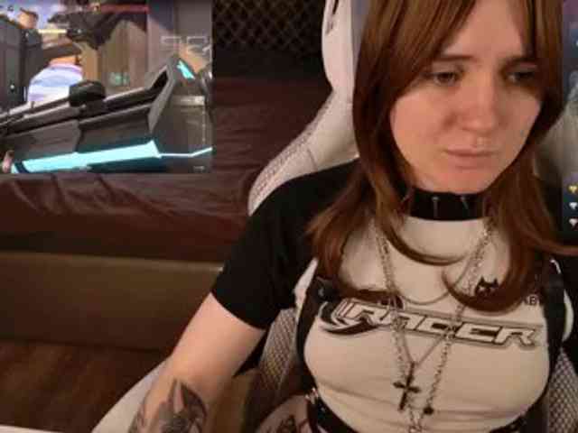 LunaL0ve webcam