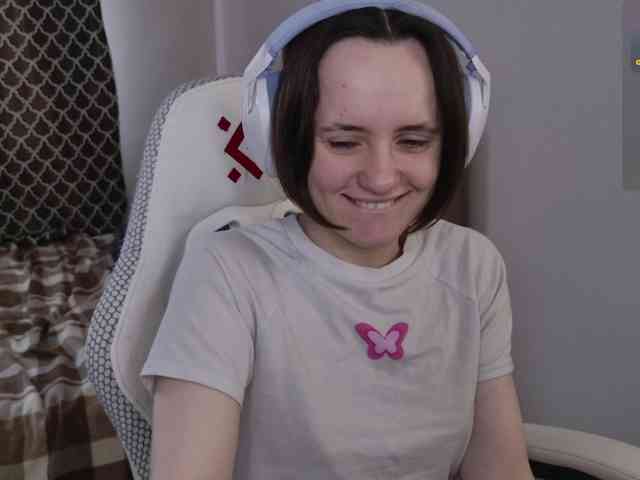 LunaL0ve webcam