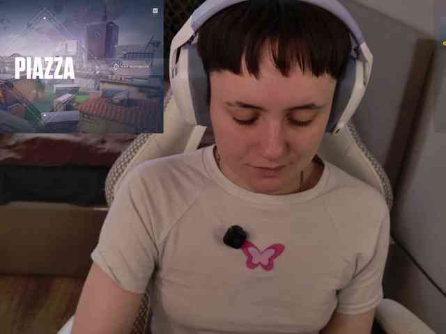 LunaL0ve webcam