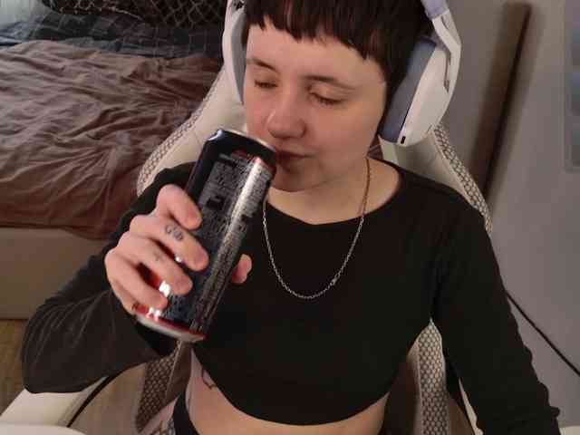 LunaL0ve webcam
