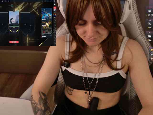 LunaL0ve webcam