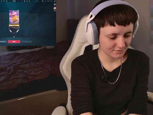 LunaL0ve webcam