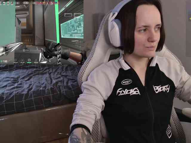 LunaL0ve webcam