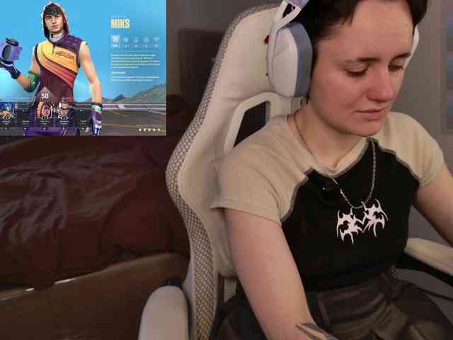LunaL0ve webcam