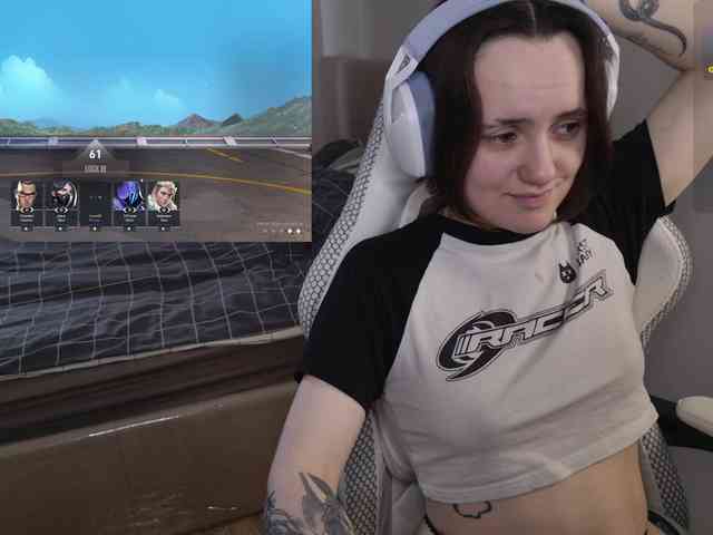 LunaL0ve webcam
