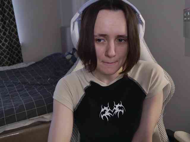 LunaL0ve webcam