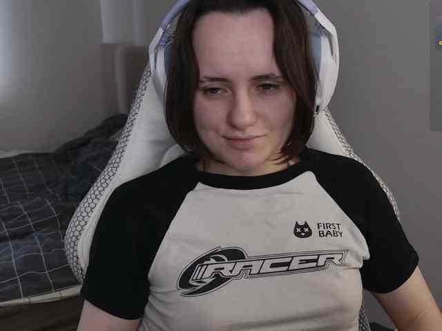 LunaL0ve webcam