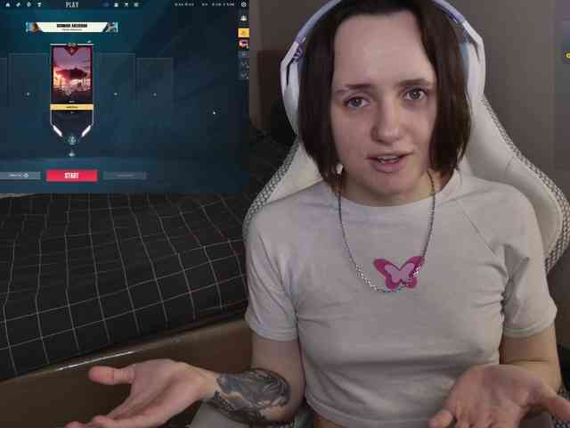 LunaL0ve webcam