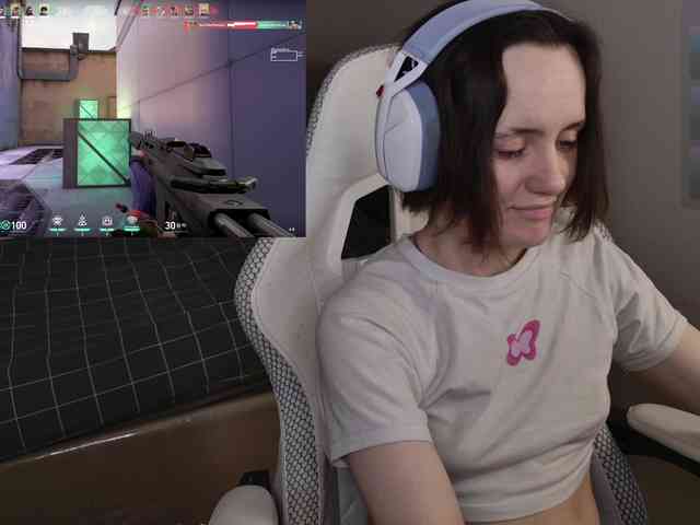 LunaL0ve webcam