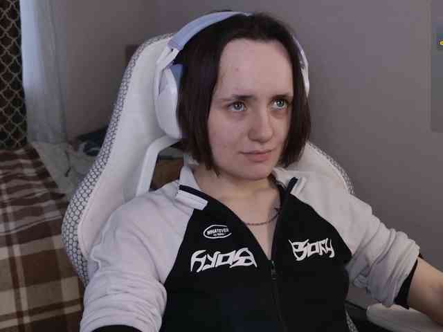 LunaL0ve webcam