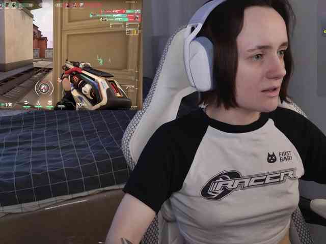 LunaL0ve webcam